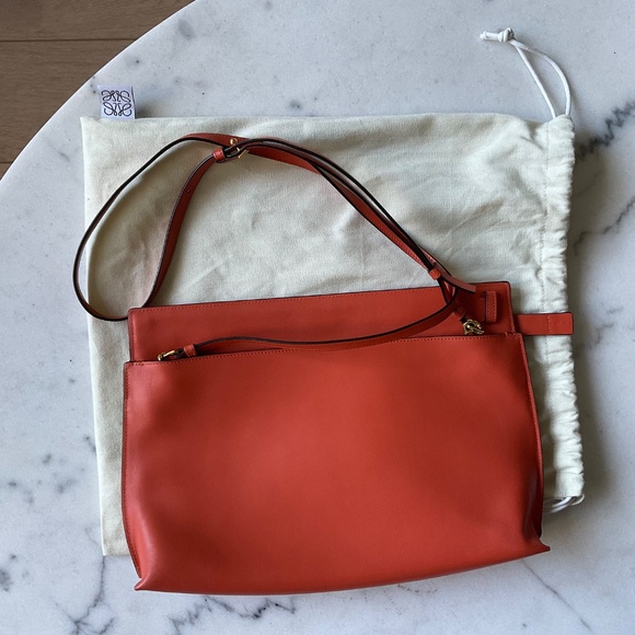 Loewe Bag - Picture 2 of 2